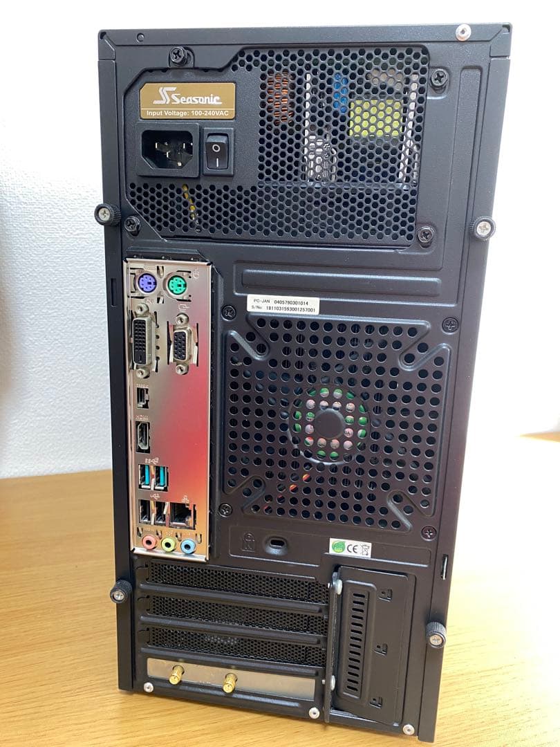 デスクトップパソコン/i7-8700/SSD250GB/メモリ8GB/無線