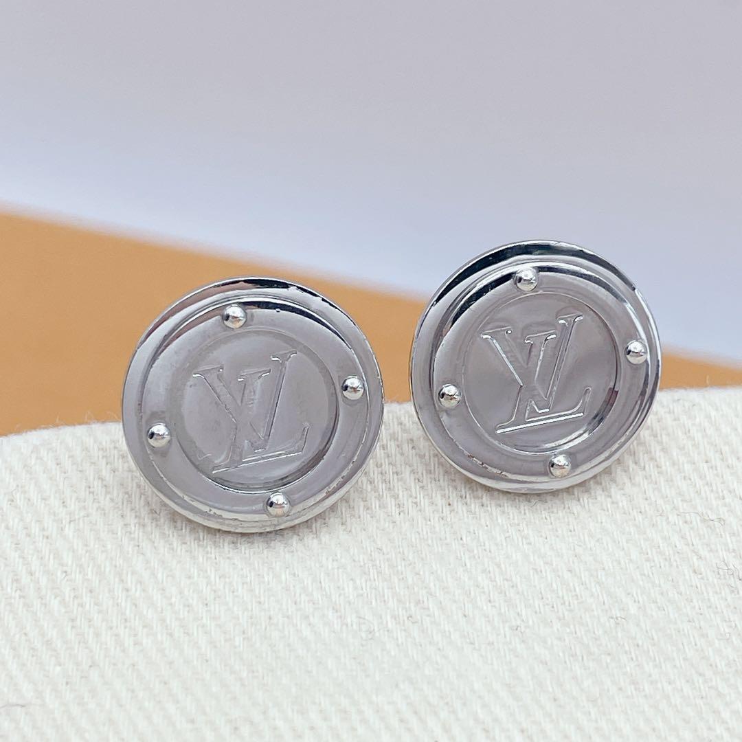 LOUIS VUITTON カフス　ブトン　ドゥ　マンシェット　モノグラム