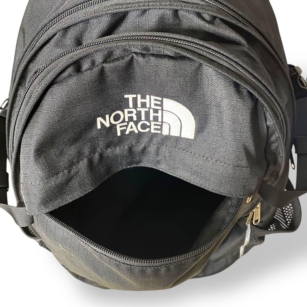極美品 ザ ノースフェイス バックパック リュック 大容量 アウトドア 30L