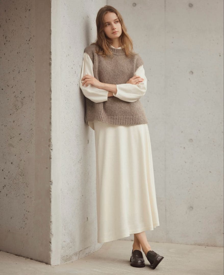 theoryリュクス　最新ニットベスト　38