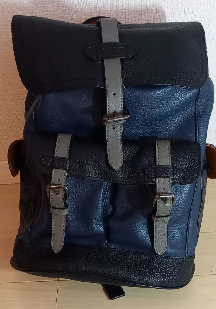 【COACH リュック】
