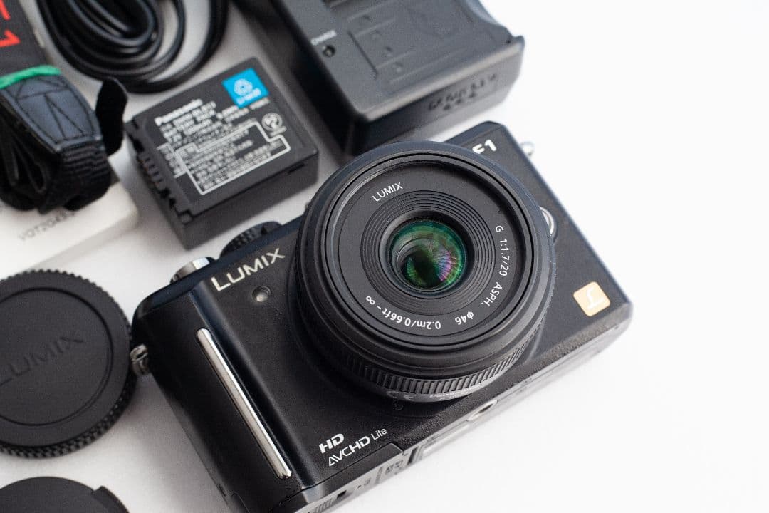 デジタルカメラ LUMIX GF1 LUMIX G 20mm F1.7 ASPH