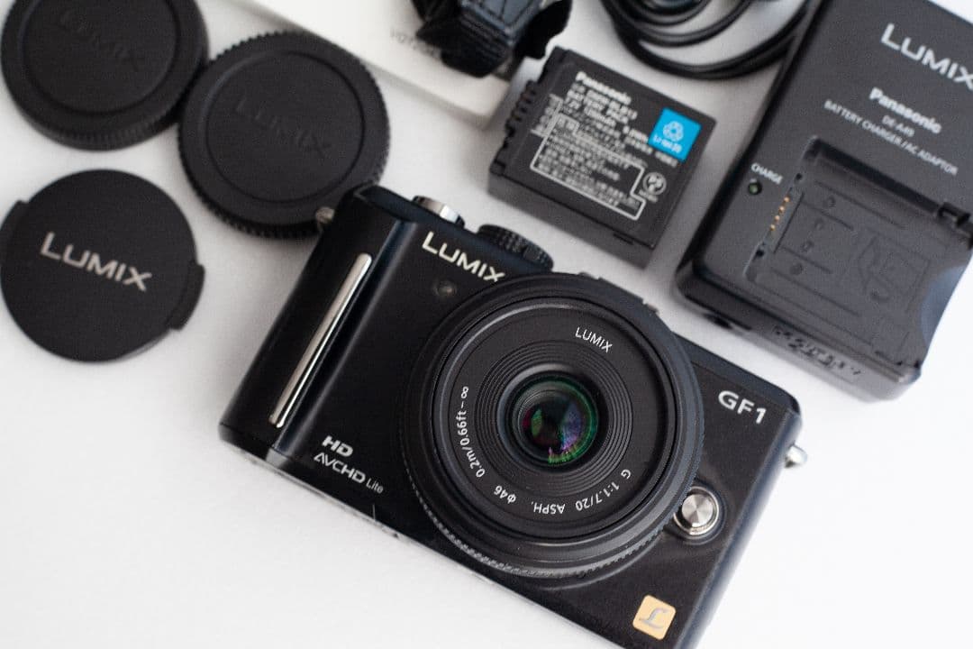 デジタルカメラ LUMIX GF1 LUMIX G 20mm F1.7 ASPH