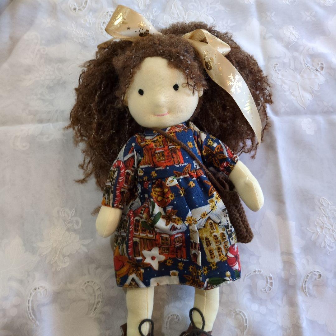 ウォルドルフ人形