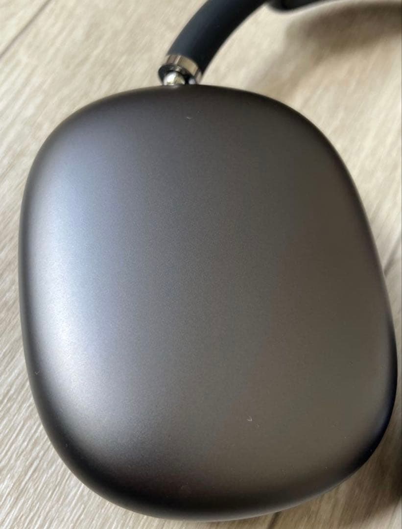 【美品】AirPods Max と 交換用 新品イヤークッション付き 正規品