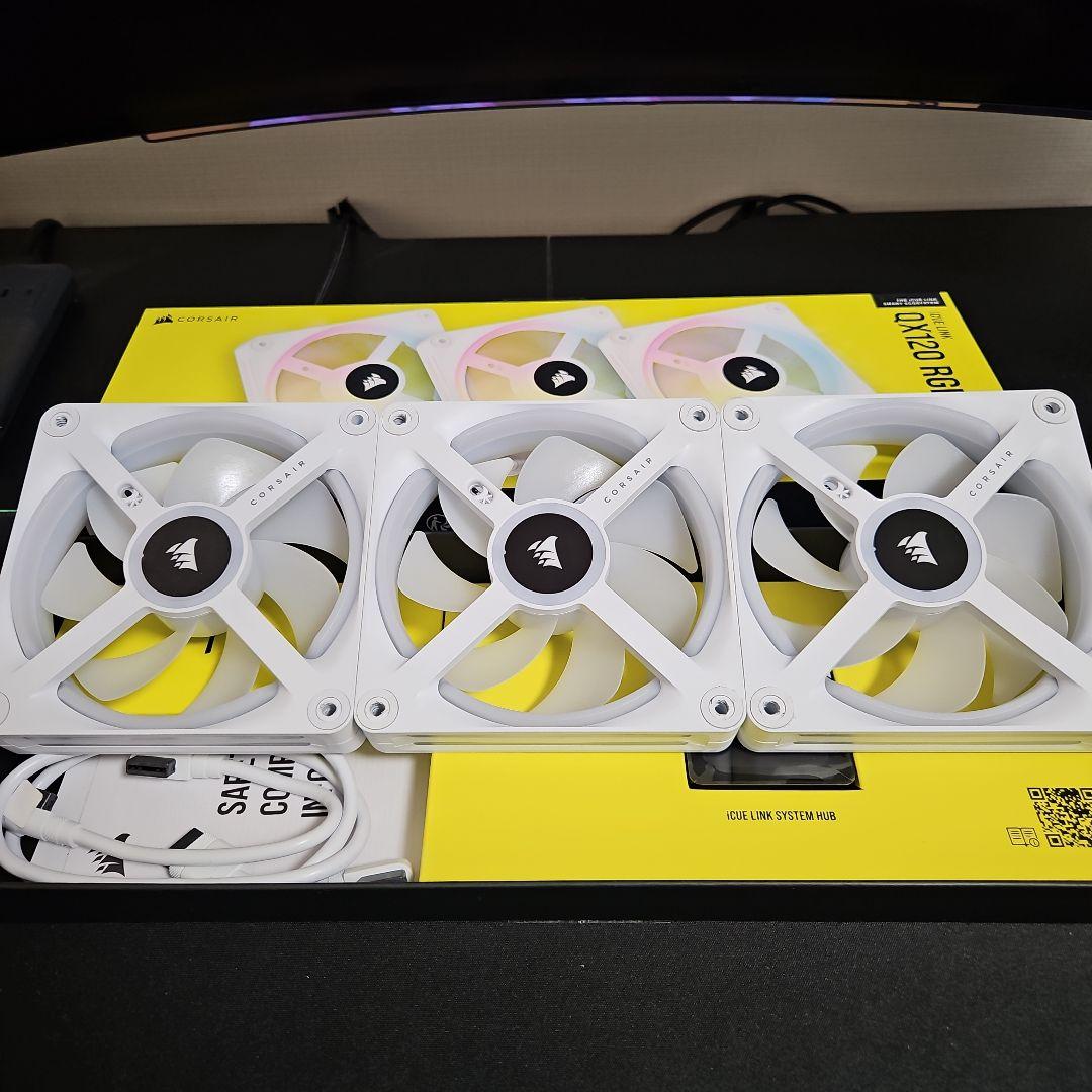 Corsair QX120 RGBファン 3個セット