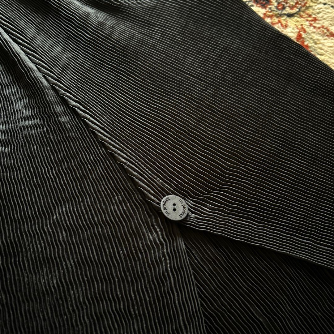 イッセイミヤケ　プリーツプリーズ　ブラックプリーツエプロン