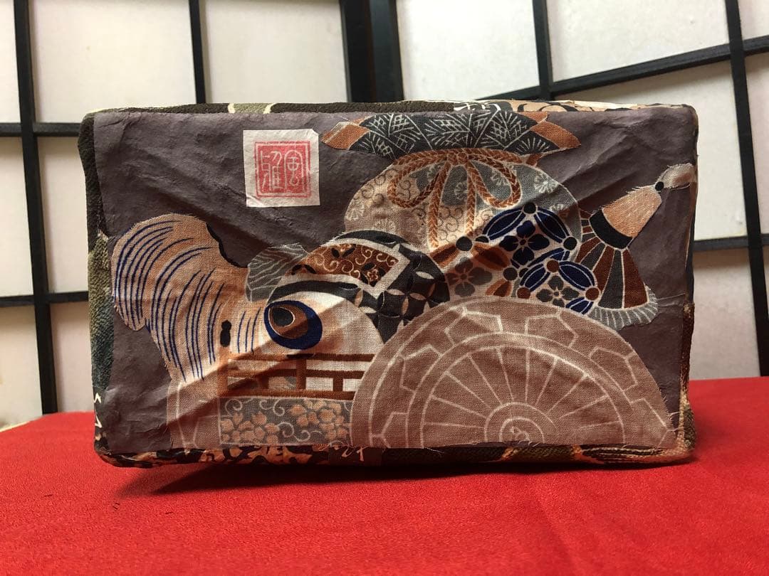 一閑張り　一閑張りバック　 正絹大正縮緬　犬張子　狛犬