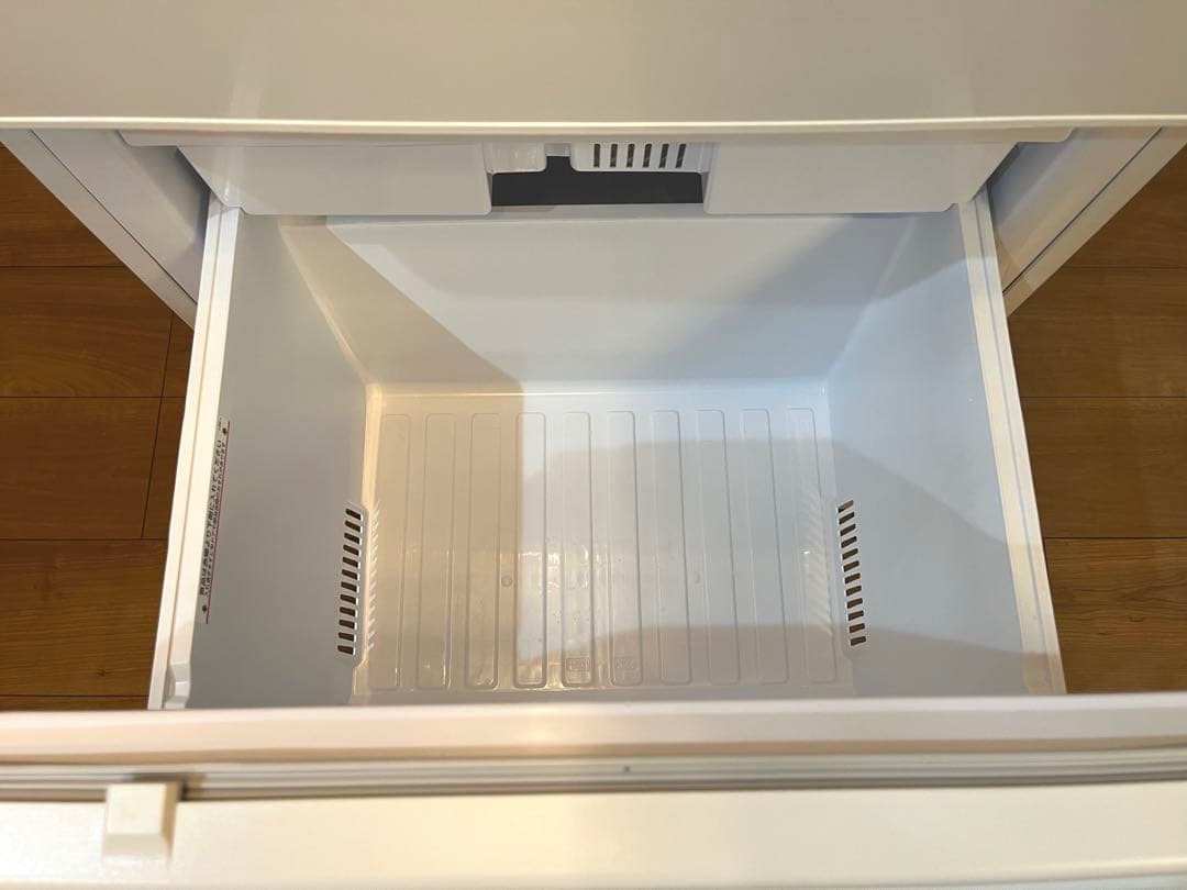 【美品】三菱ノンフロン冷凍冷蔵庫 330L 2023年製　冷蔵庫