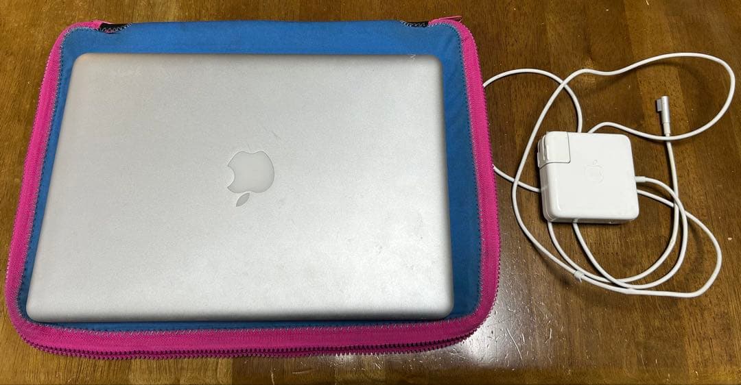［ジャンク品/匿名配送］MacBook Pro 2010