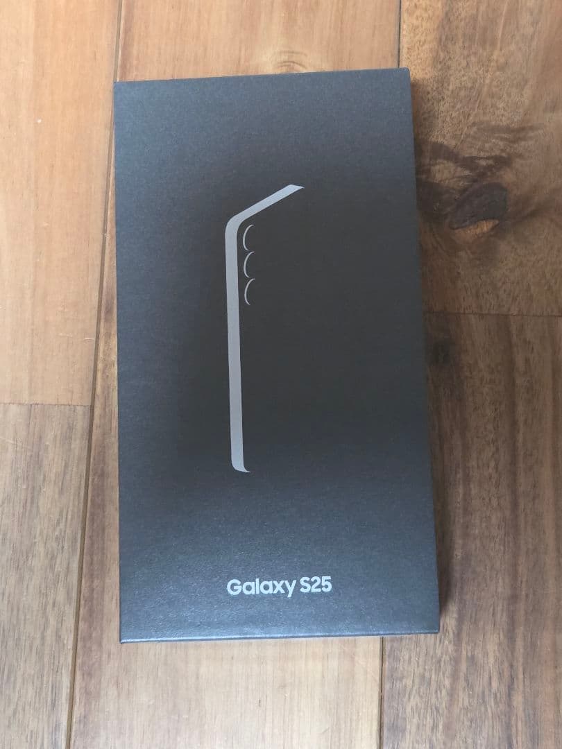 セール！Samsung Galaxy S25 青 256GB 　docomo