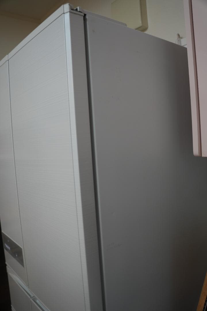 MR-JX61Y-W 両開き冷蔵庫 605Lホワイト