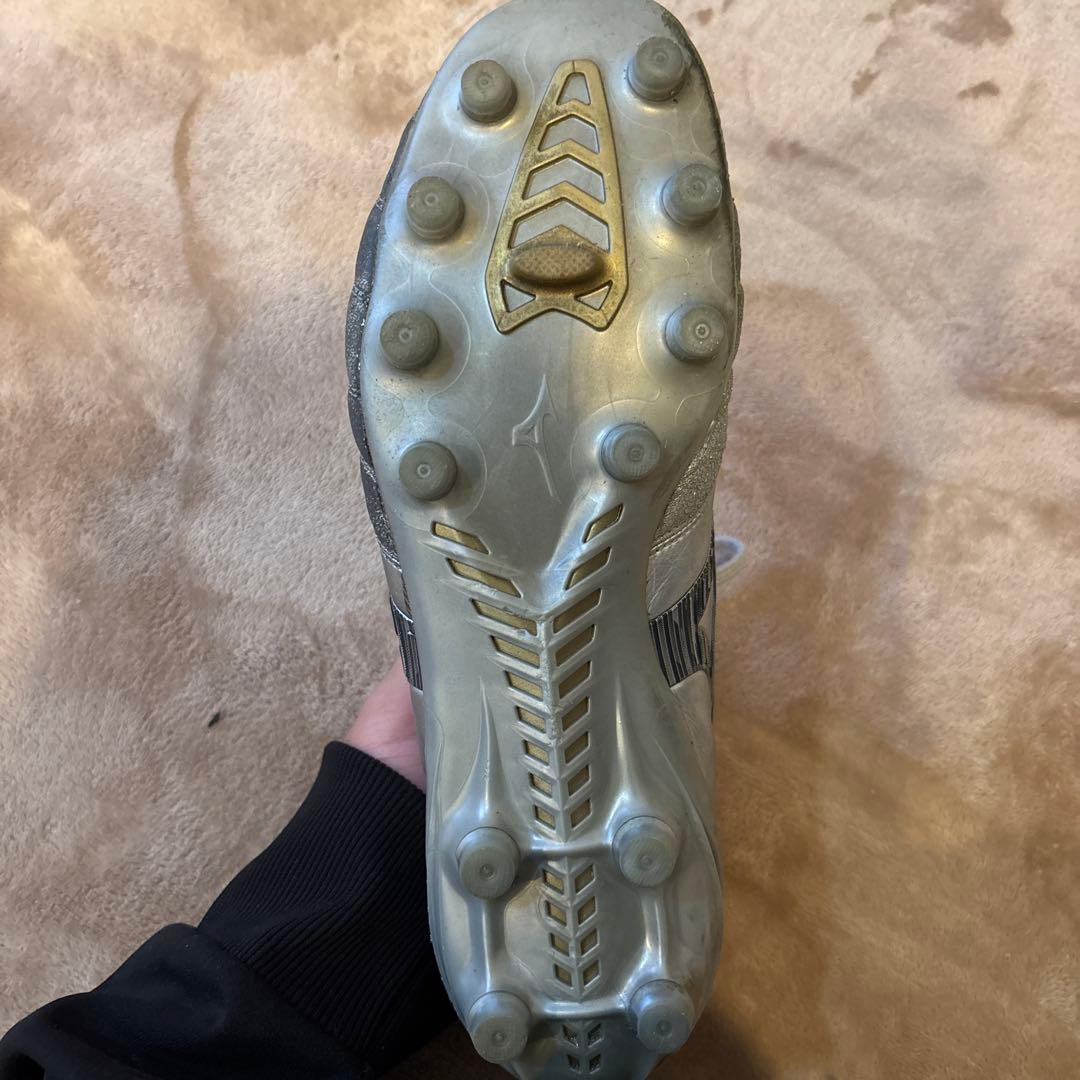 Mizuno Morelia NEO サッカーシューズ シルバー