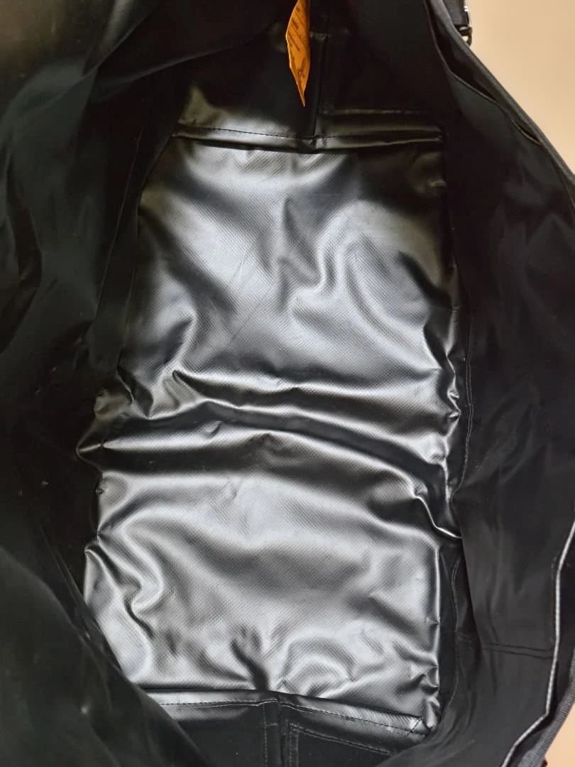 CRANK　メッセンジャーバッグ　Duff Lrage [Black]