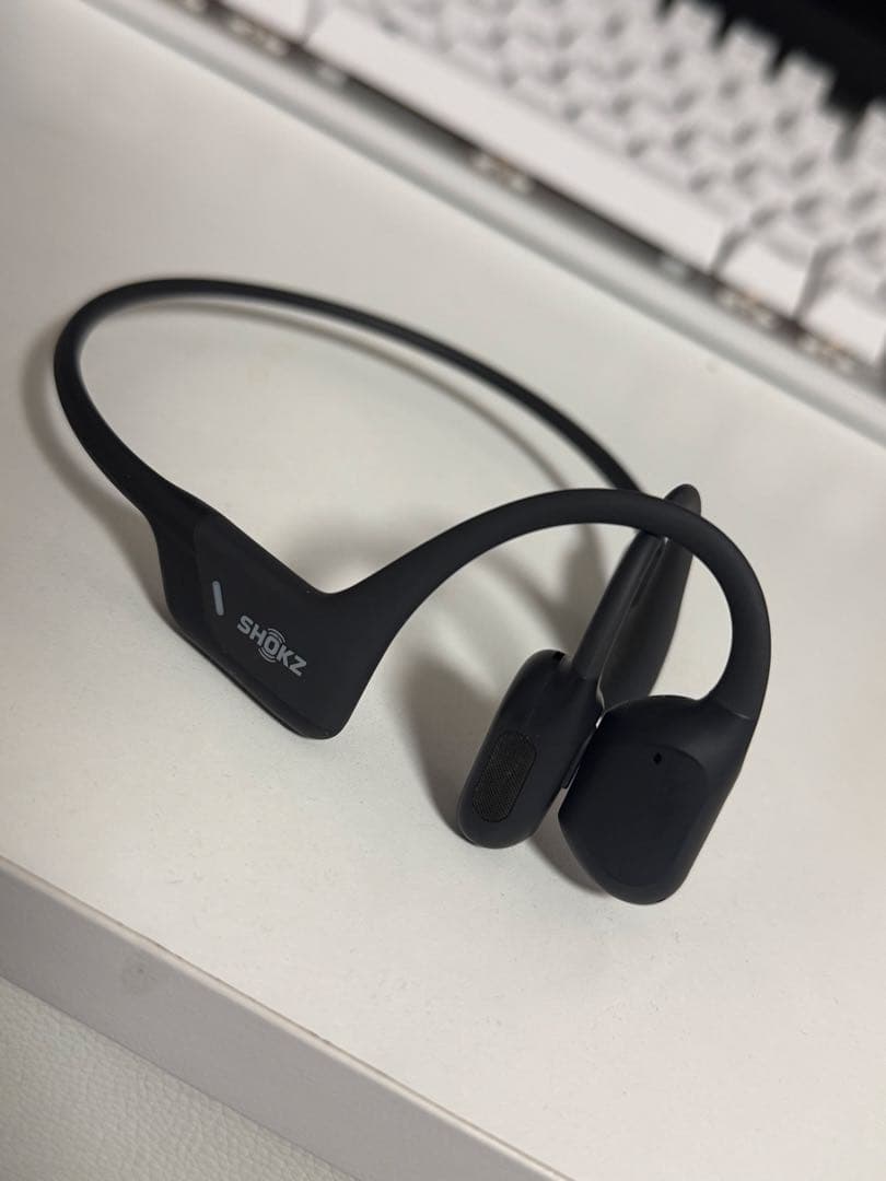 Shokz 骨伝導イヤホン