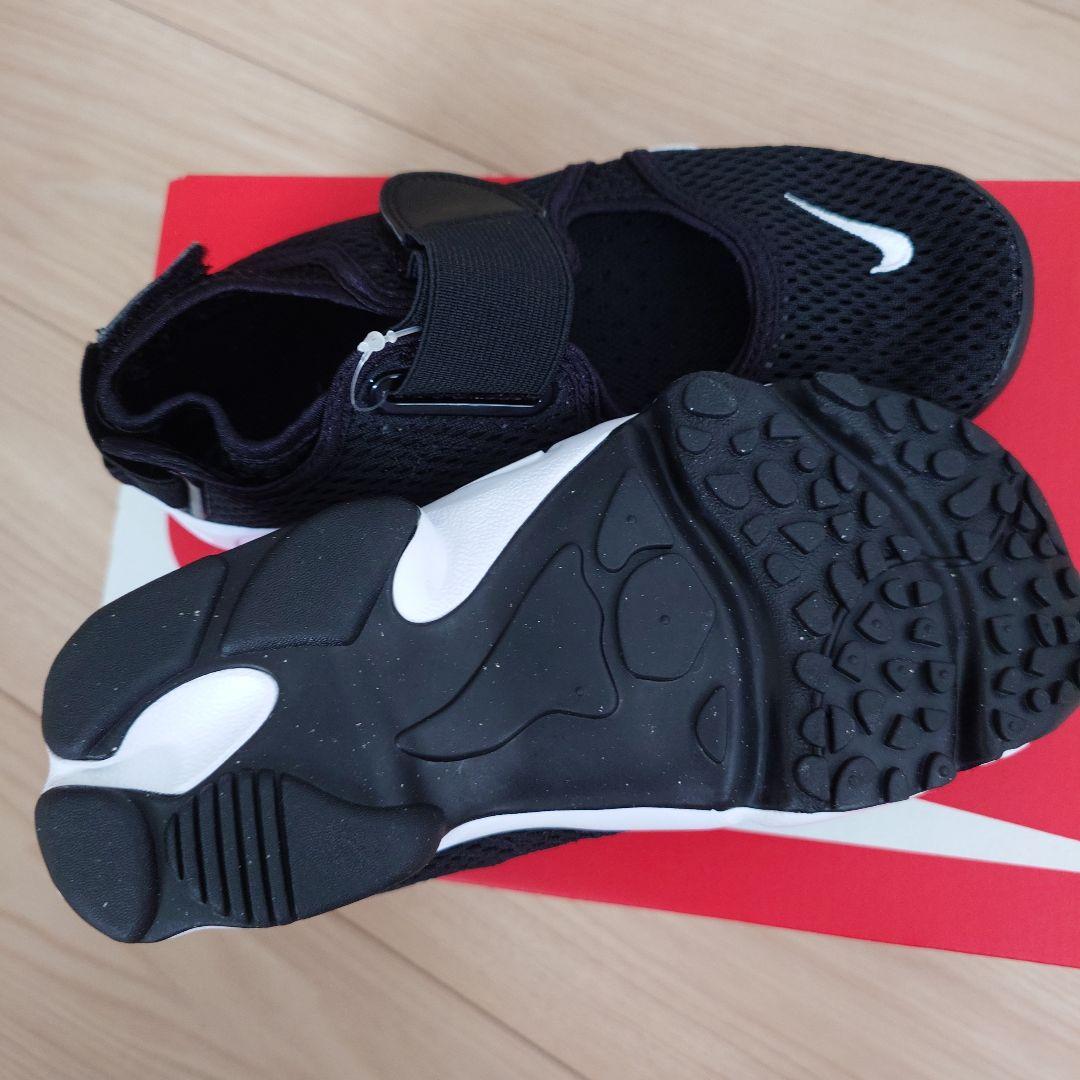 やさまるさま　NIKE エアリフト　23.5　黒