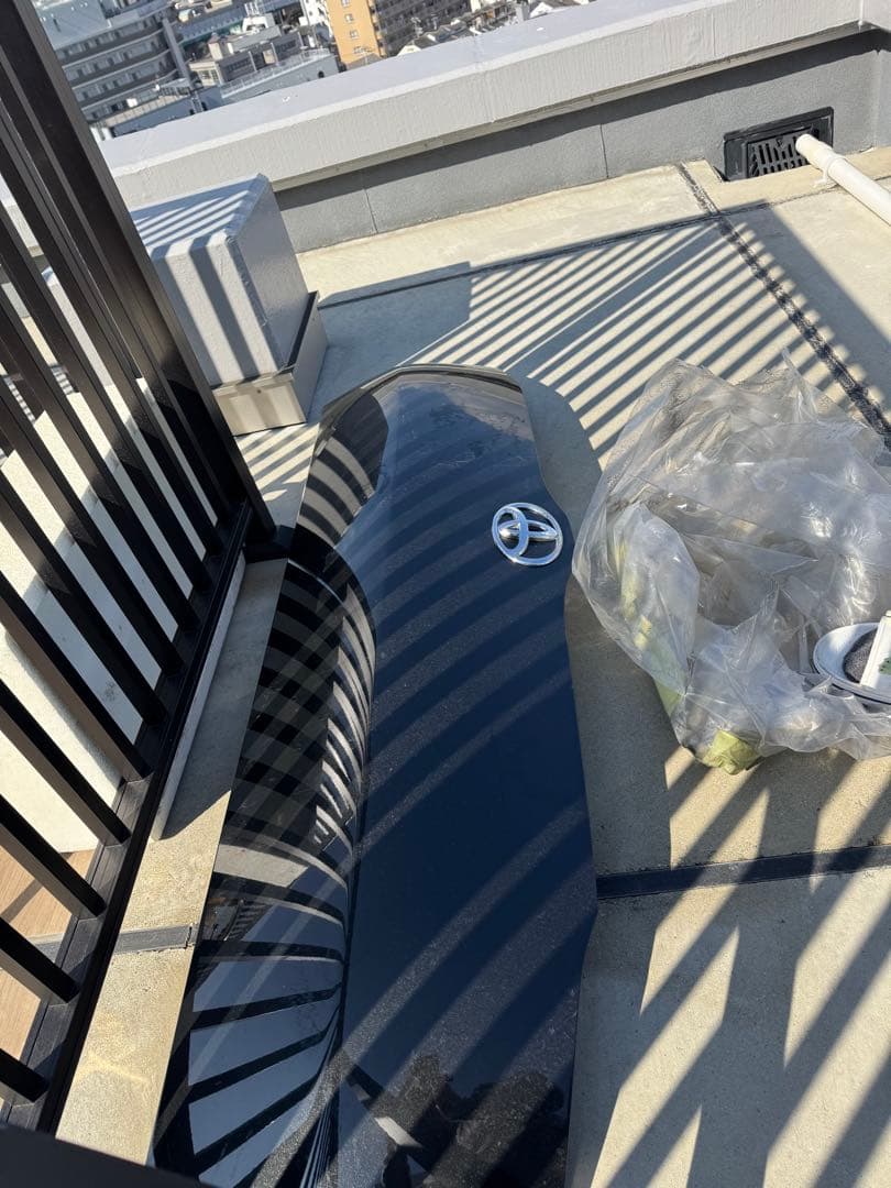 純正トヨタ３型ハイエースバン　ボンネット　ブラック