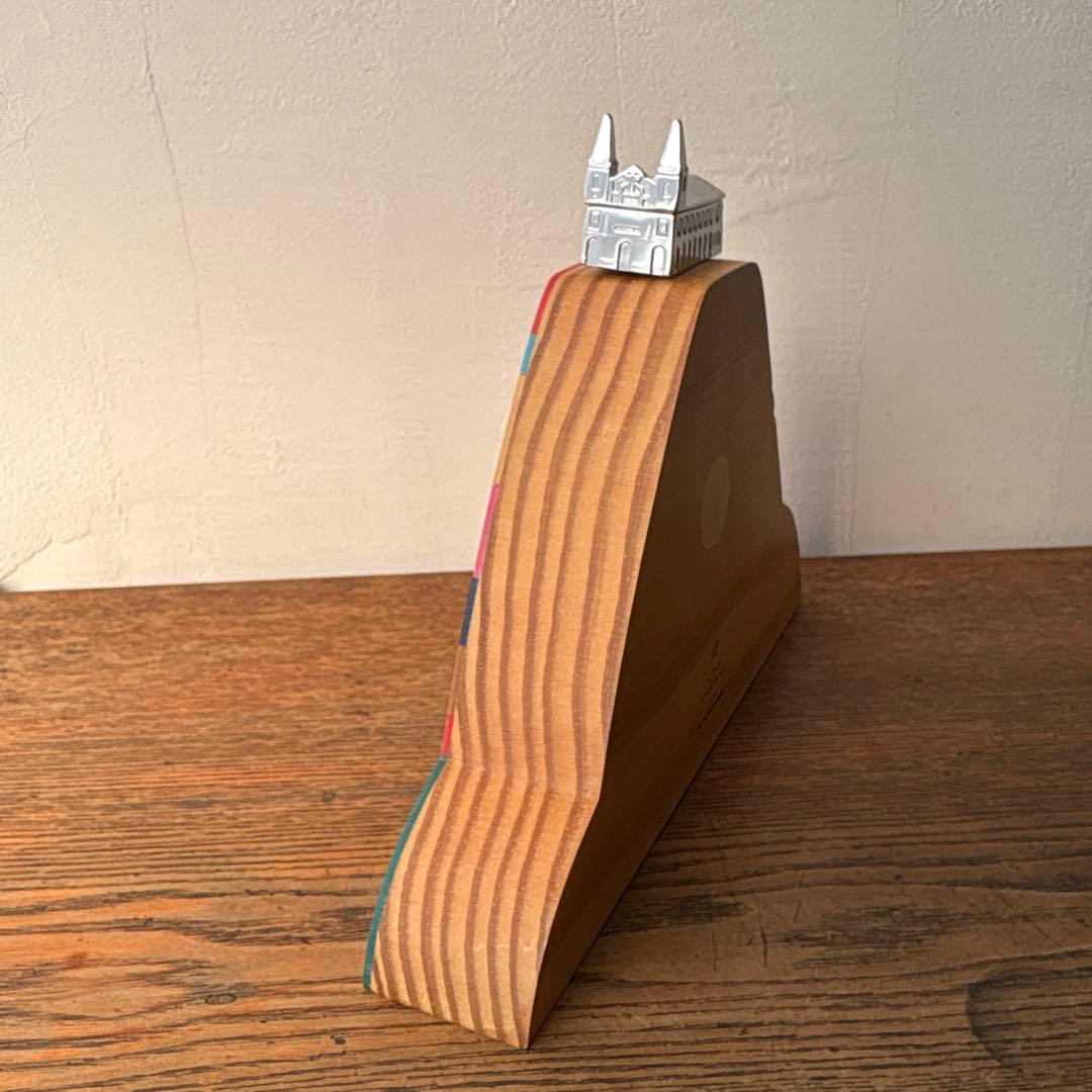 ブラジル 木製 山の上の教会 オブジェ リオデジャネイロ ペーニャ教会 カラフル