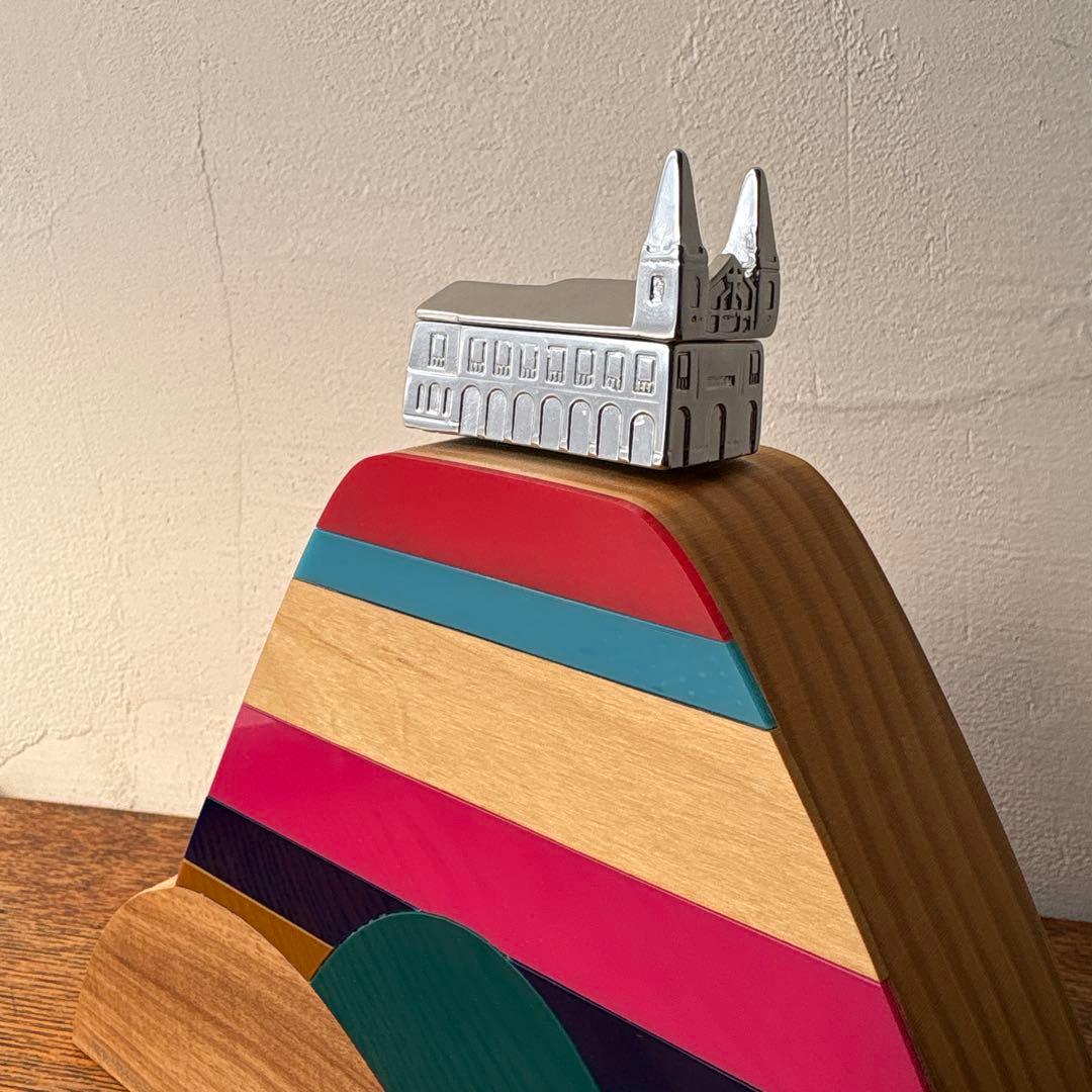 ブラジル 木製 山の上の教会 オブジェ リオデジャネイロ ペーニャ教会 カラフル