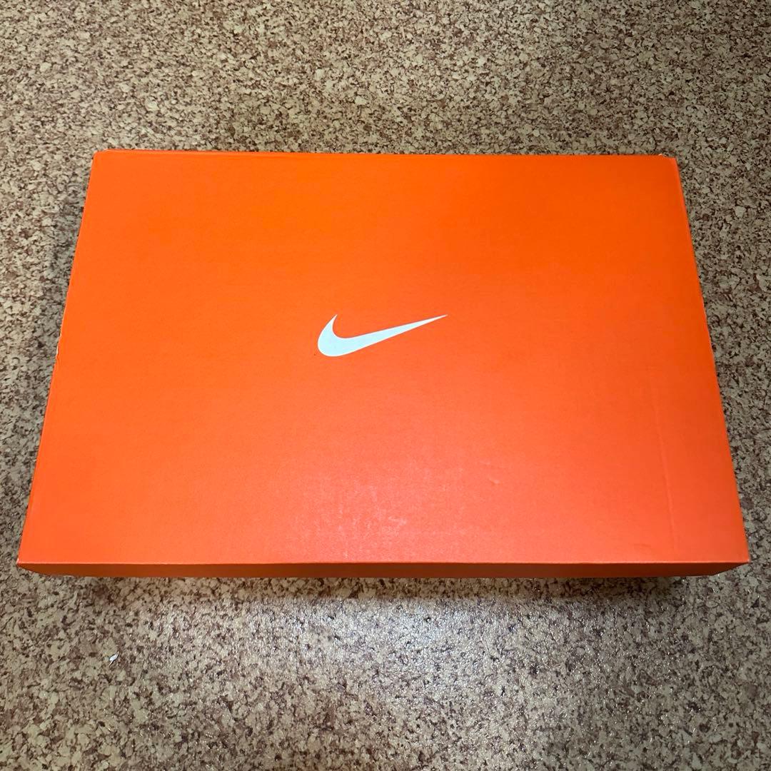 NIKE VOMERO PLUS ボメロプラス　新品未使用　黒　ブラック