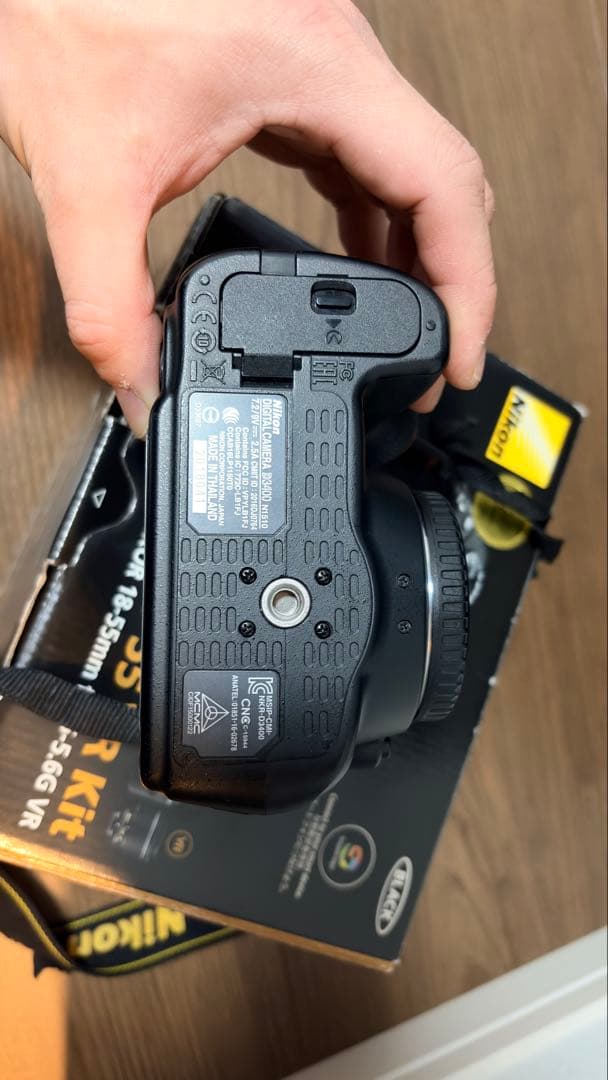 Nikon D3400 18-55VRキット　 デジタル一眼レフカメラ