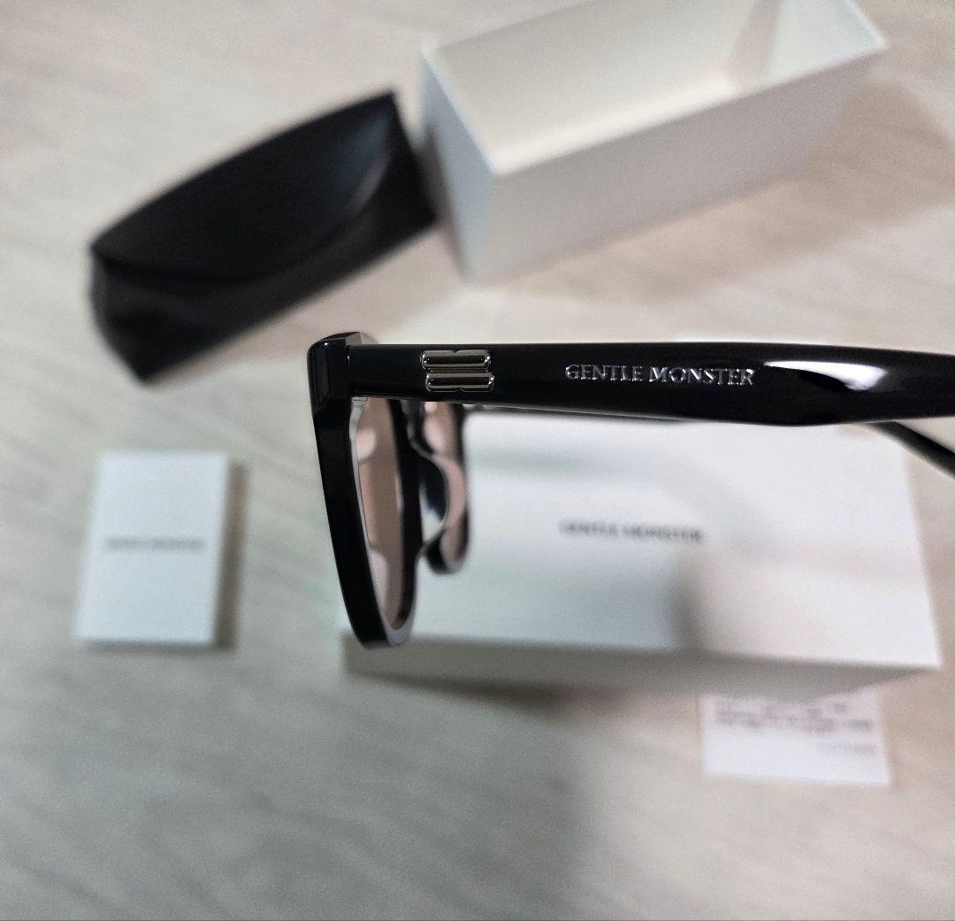 NIKA出品 【未使用】GENTLE MONSTER BY (OR)