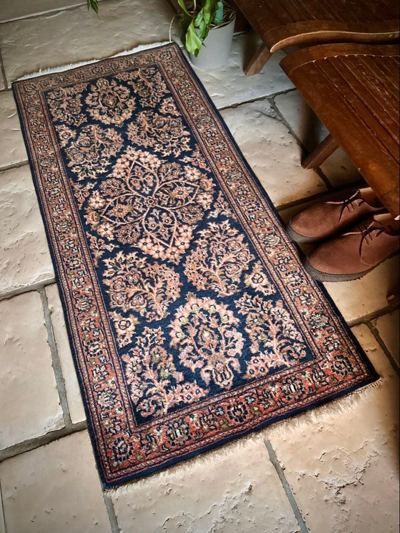 トライバルラグ　ヴィンテージラグ　ペルシャ絨毯　サルーク　ヴィレッジラグ　美品