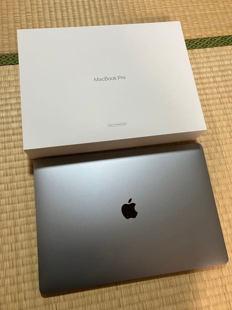 【美品】MacBookPro 16 2019 i7 SSD512GB