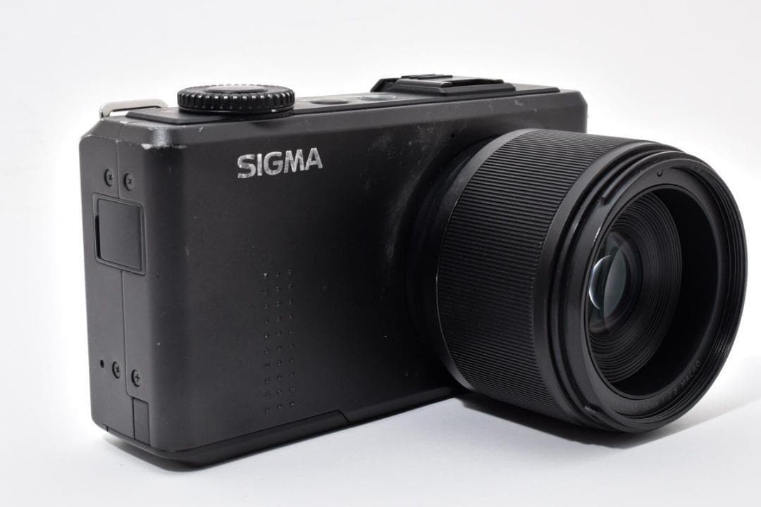【希少】 SIGMA シグマ DP3 Merrill コンパクト デジタルカメラ