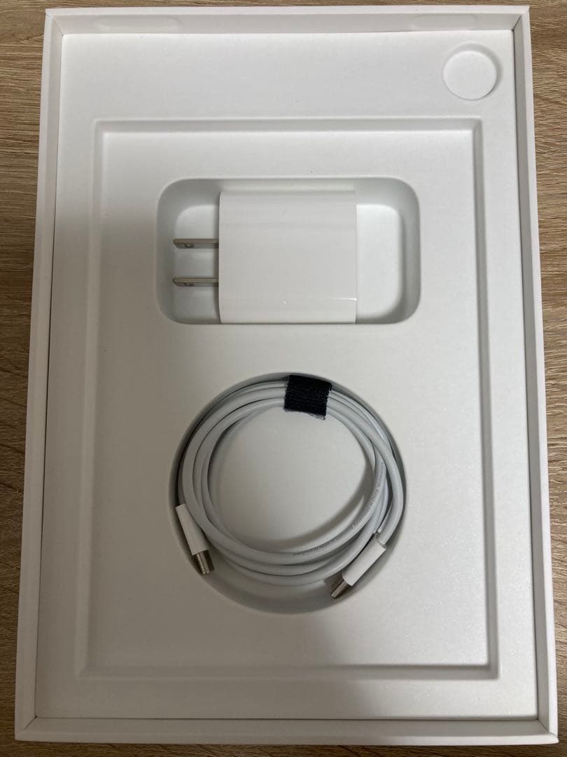 【美品】iPad mini (第6世代) Wi-Fi スターライト