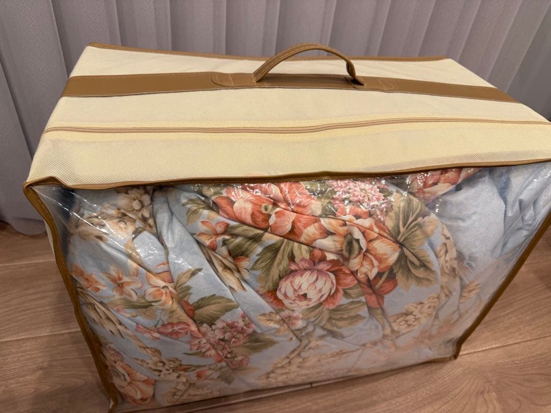 羽毛掛けふとん　西川　シベリア産ハイクオリティダウン　西川産業　東京　日本製