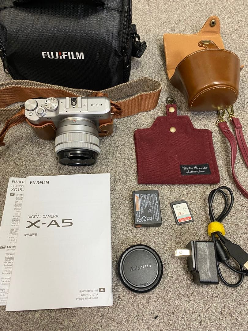 FUJIFILM X-A5 デジタルカメラ 本体と付属品