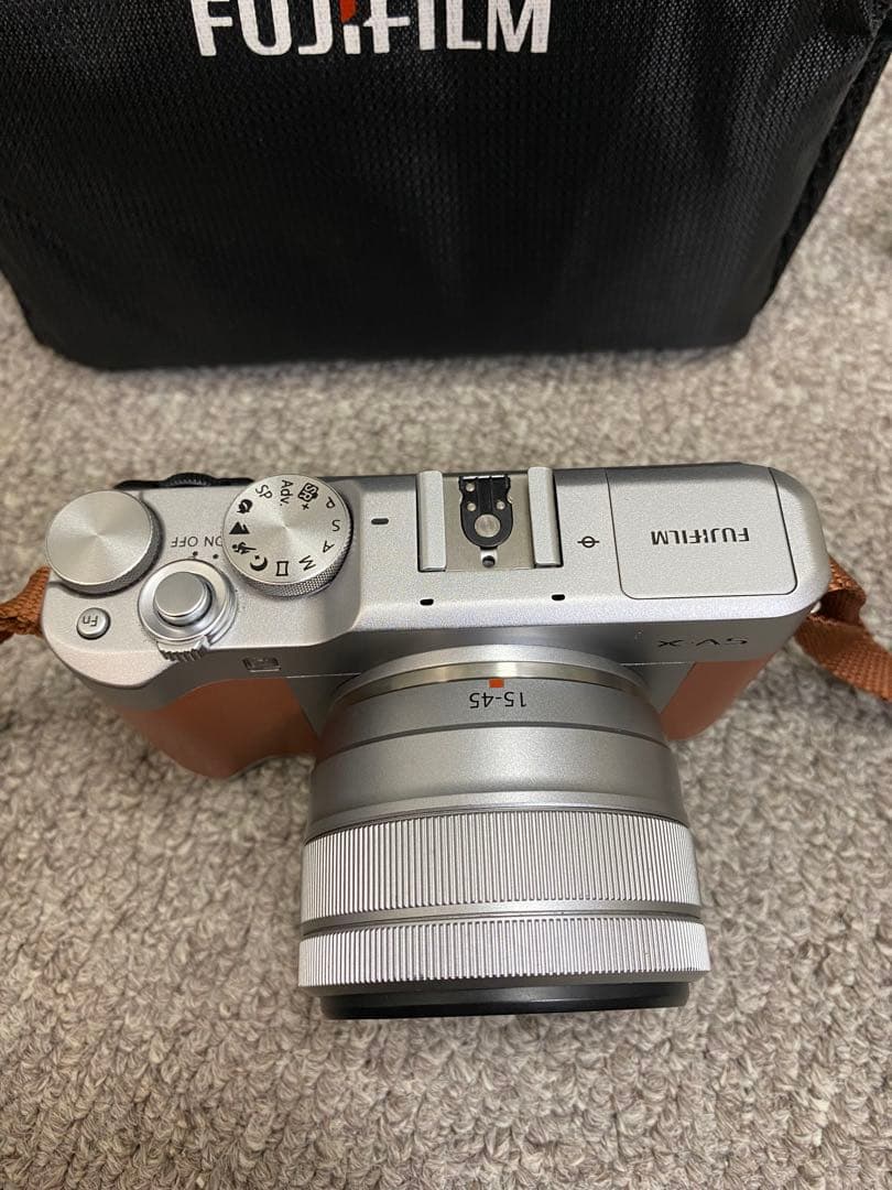 FUJIFILM X-A5 デジタルカメラ 本体と付属品