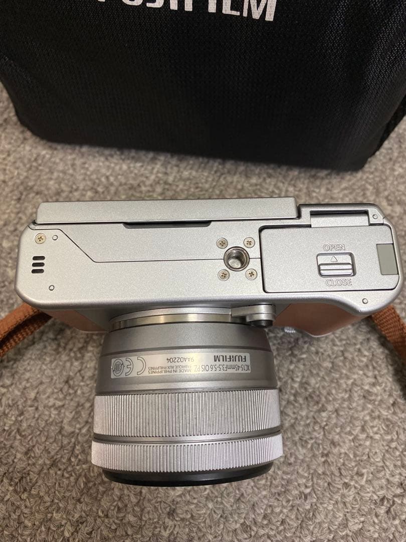 FUJIFILM X-A5 デジタルカメラ 本体と付属品