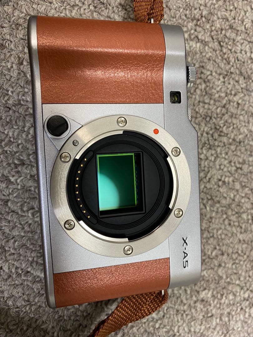 FUJIFILM X-A5 デジタルカメラ 本体と付属品