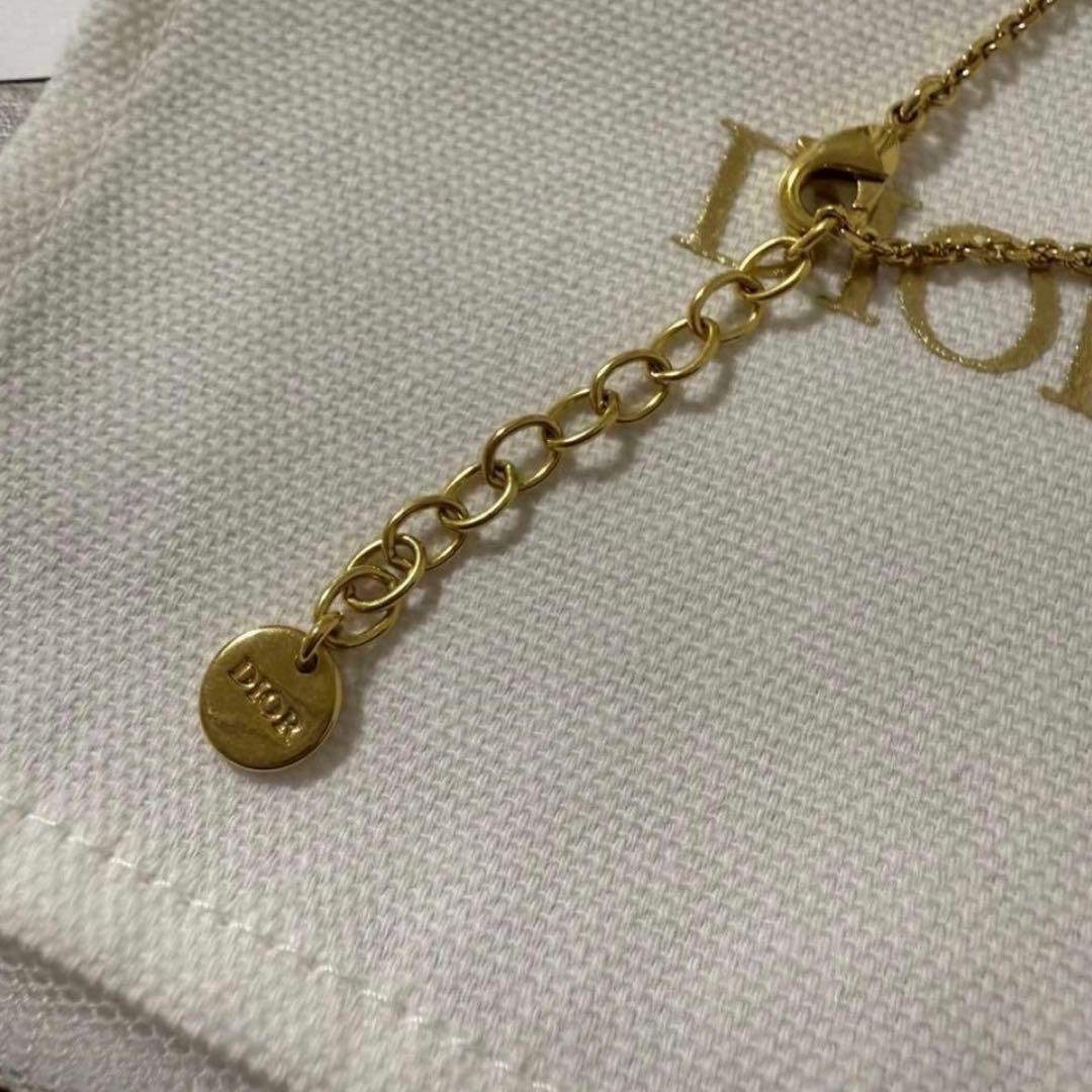 ディオール　Petit CD Baroqueネックレス