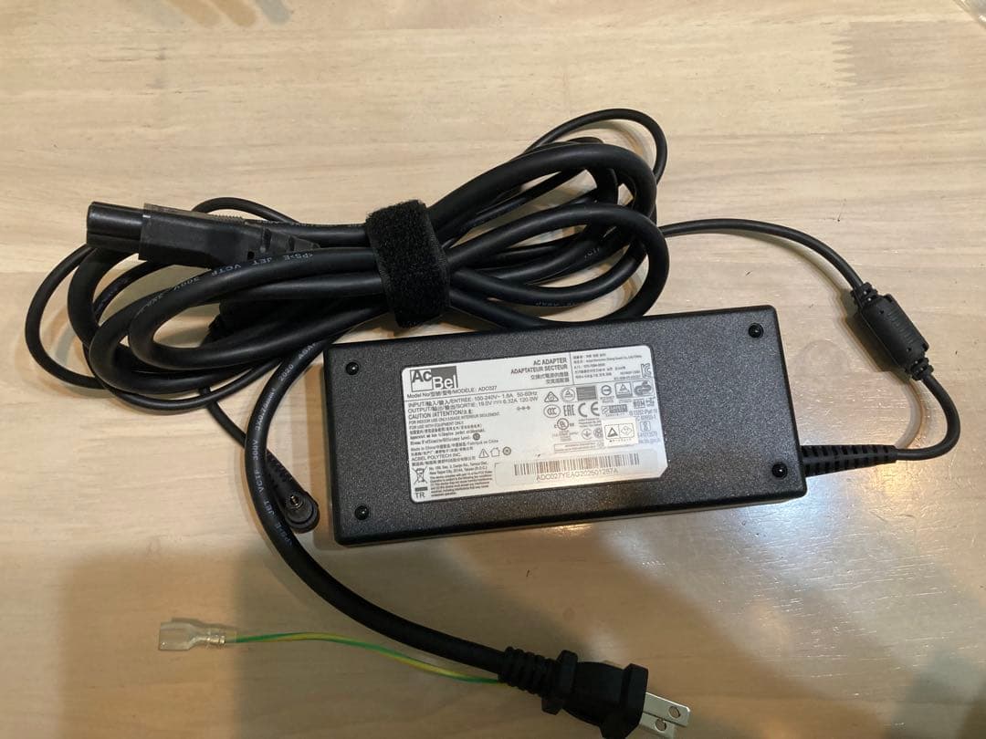 [ジャンク] DeskMiniX300 Ryzen5PRO 4650G 16GB