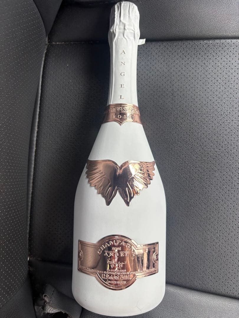 エンジェル シャンパン ロゼ ホワイト 750ml 1本 箱付き 新品 未開栓