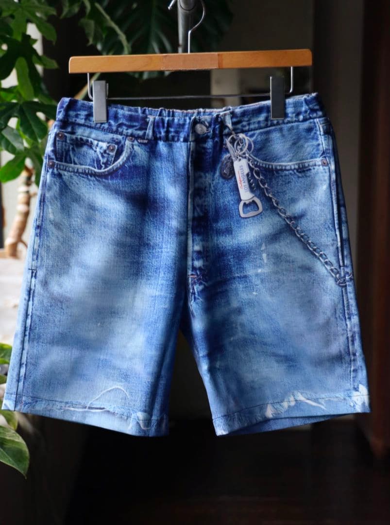 パンツ TALKING PRINT SHORTS S