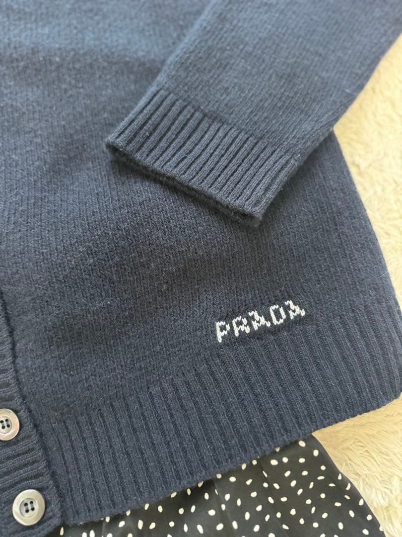 PRADA ネイビー カーディガン スカートセット