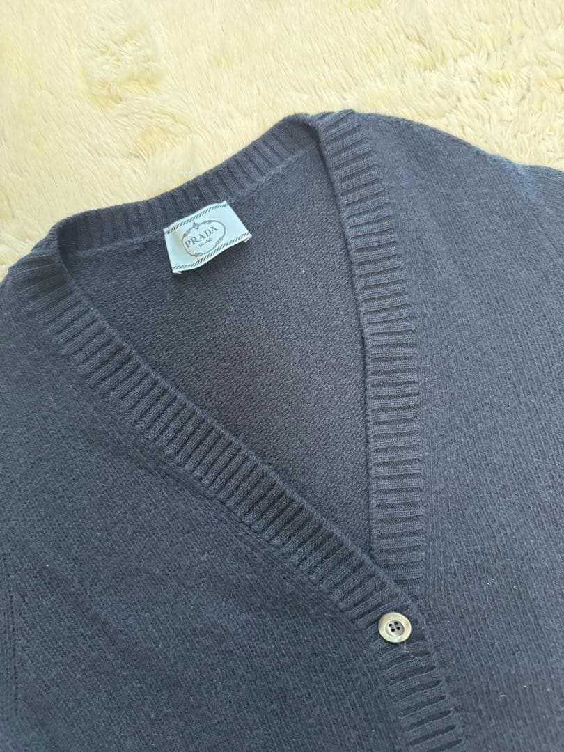 PRADA ネイビー カーディガン スカートセット