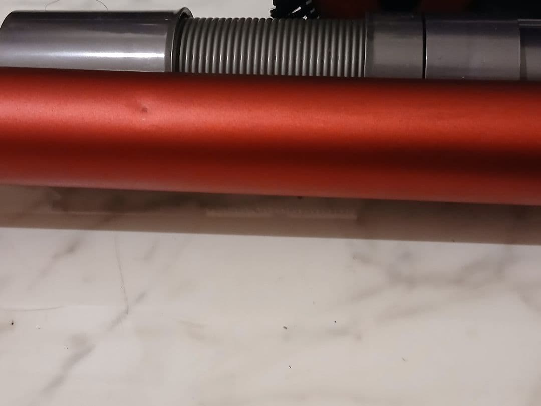 く*ら様 Dyson V10 Fluffy+ 本体一式 付属品多数 動作確認済