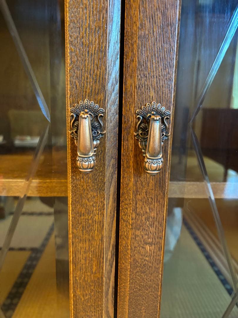 三越家具ブルージュ Brugge カントリーハウス ガラスキャビネット