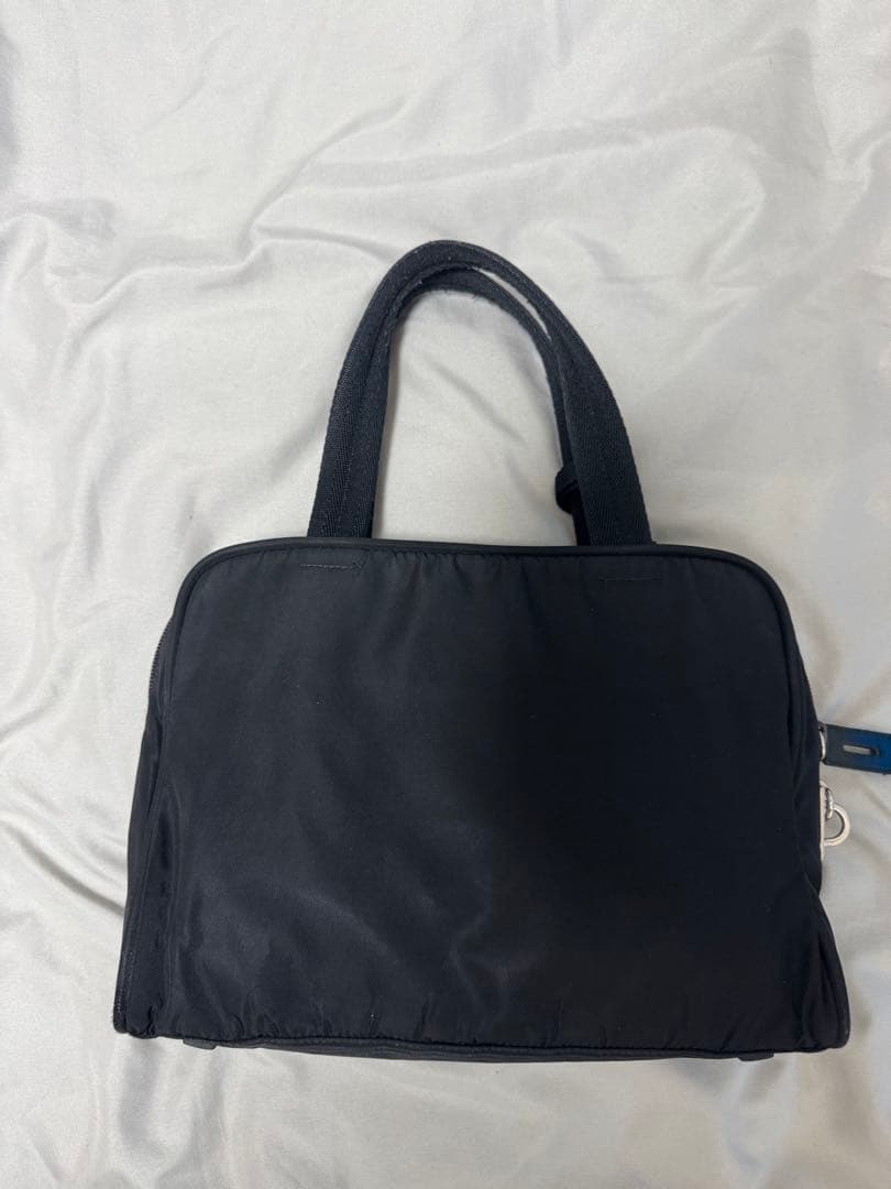 PRADA ナイロン　ハンドバッグ　白タグ