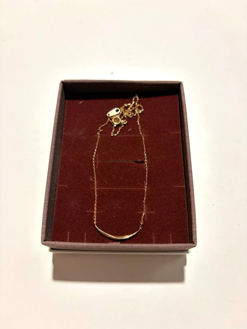 ete レイヤークレセントムーンネックレス K10YG