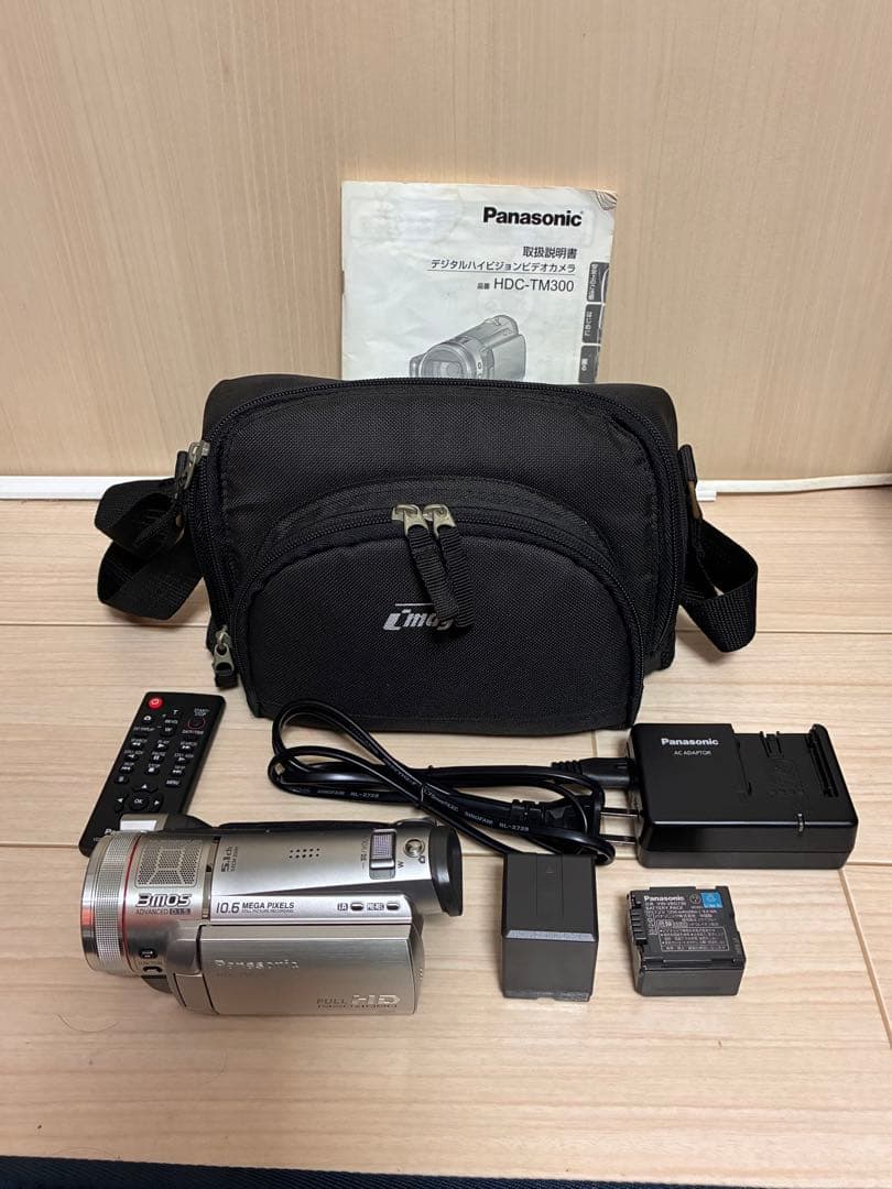 Panasonic HDC-TM300 パナソニックビデオカメラ
