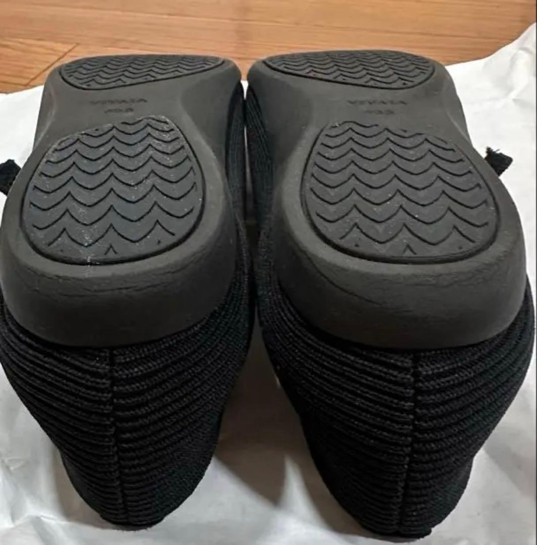 VIVAIA スクエアトゥ メリージェーン フラットシューズ