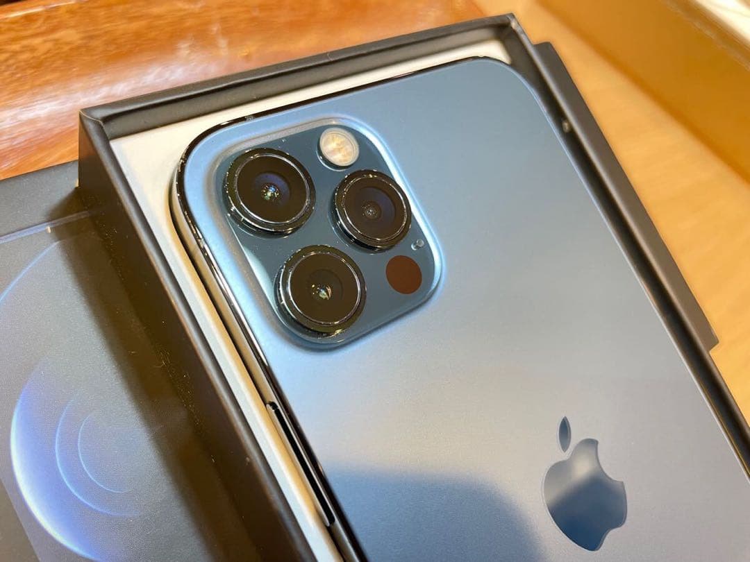 C5033【アップル】 iPhone12pro 256GB SIMフリー