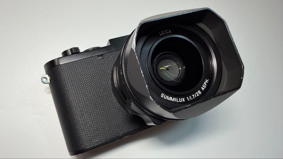 LEICA Q3 予備バッテリー付き