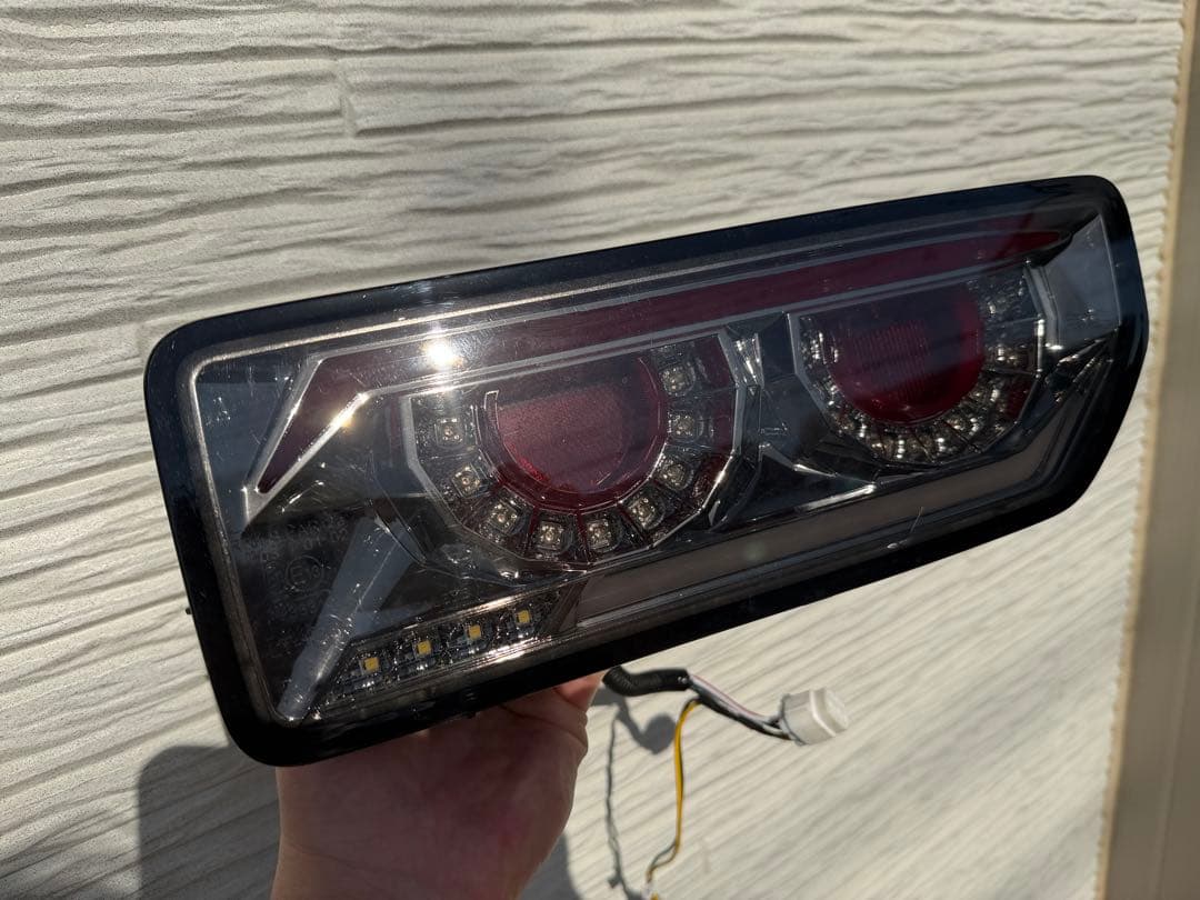 ジムニーJB64/74 クリスタルアイ製 バルカンLEDテールランプ スモーク